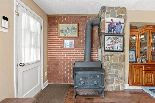 779 Catawba RD, Daleville, VA 24083