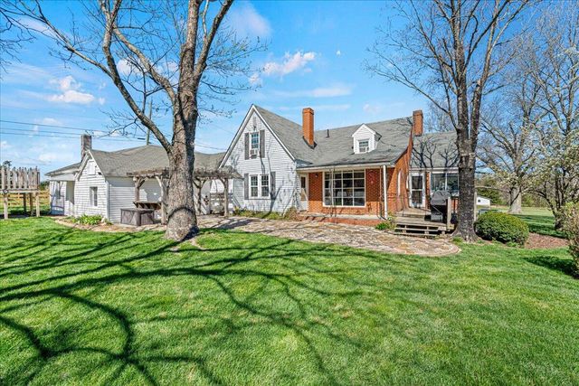 779 Catawba RD, Daleville, VA 24083