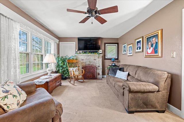 779 Catawba RD, Daleville, VA 24083