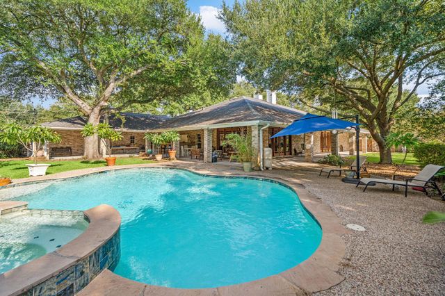 3519 Singleton Road, Baytown, TX 77521