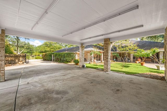 3519 Singleton Road, Baytown, TX 77521