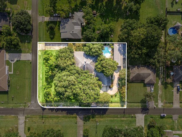 3519 Singleton Road, Baytown, TX 77521