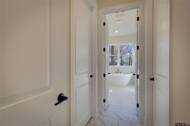 543 Private Road 6305, Mineola, TX 75773