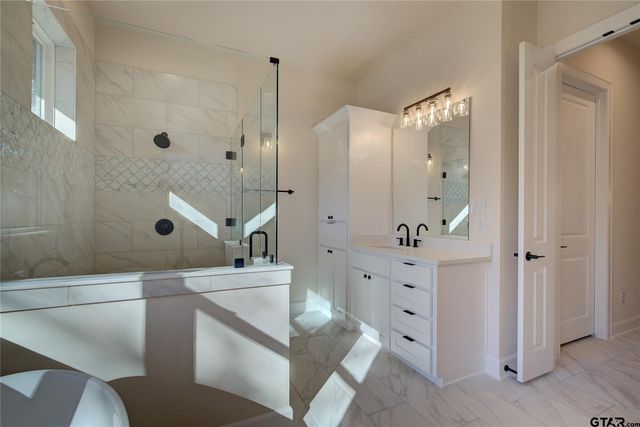 543 Private Road 6305, Mineola, TX 75773