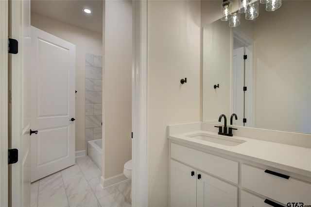 543 Private Road 6305, Mineola, TX 75773