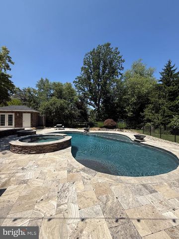694 LINDSEY WAY, Horsham, PA 19044