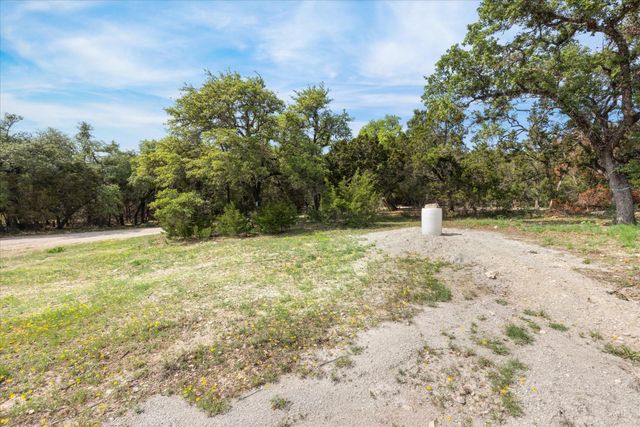 511 District LN, Lago Vista, TX 78645
