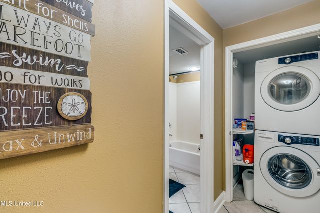 2046 Beach Boulevard, 328, Biloxi, MS 39531