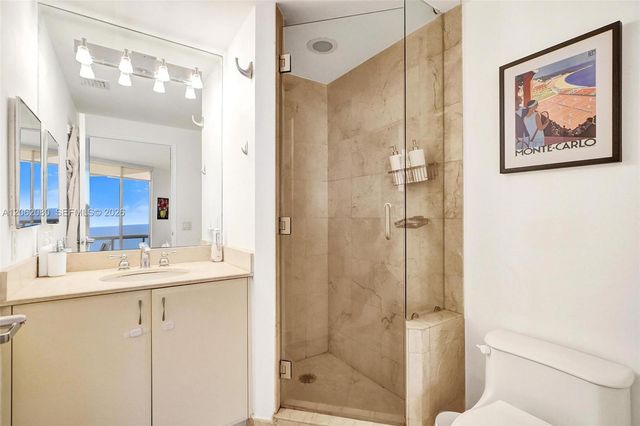 6365 Collins Avenue 3002, Miami Beach, FL 33141