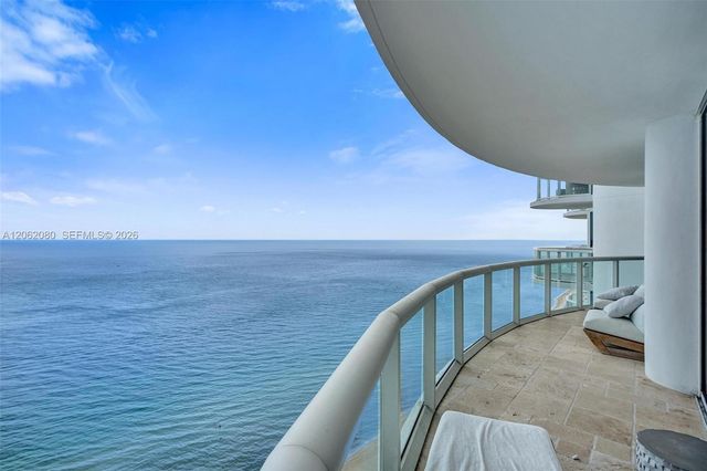 6365 Collins Avenue 3002, Miami Beach, FL 33141