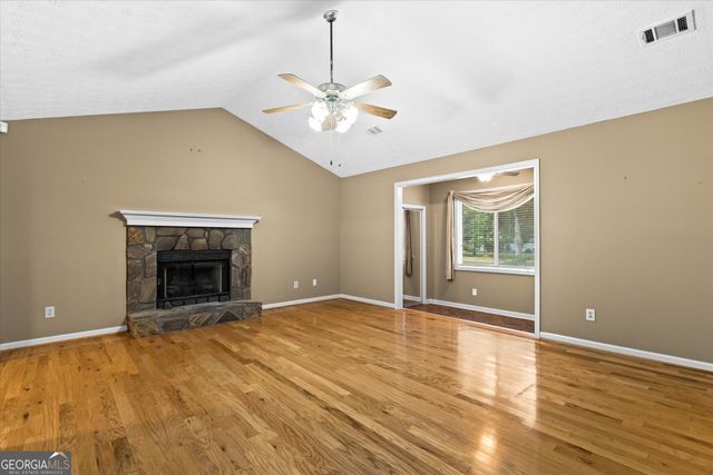 842 Twin Oaks Drive, Monroe, GA 30655