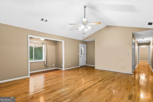 842 Twin Oaks Drive, Monroe, GA 30655