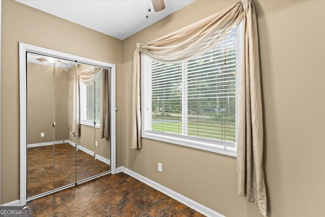842 Twin Oaks Drive, Monroe, GA 30655