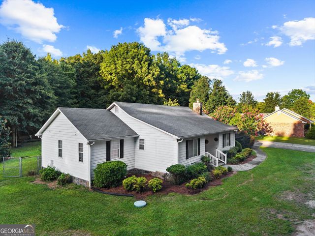 842 Twin Oaks Drive, Monroe, GA 30655