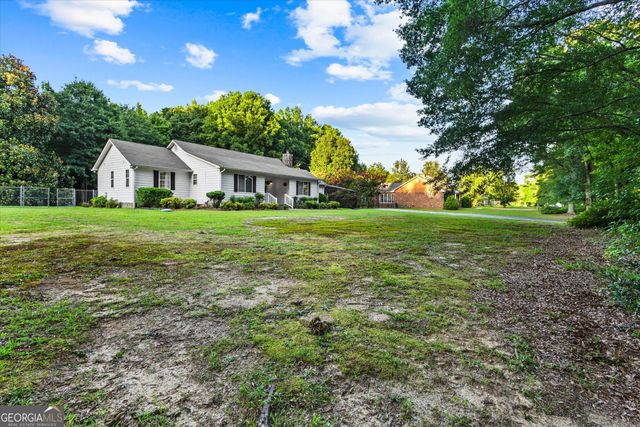 842 Twin Oaks Drive, Monroe, GA 30655