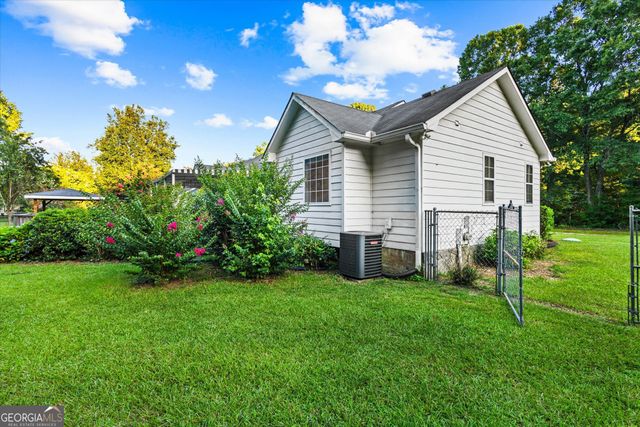 842 Twin Oaks Drive, Monroe, GA 30655