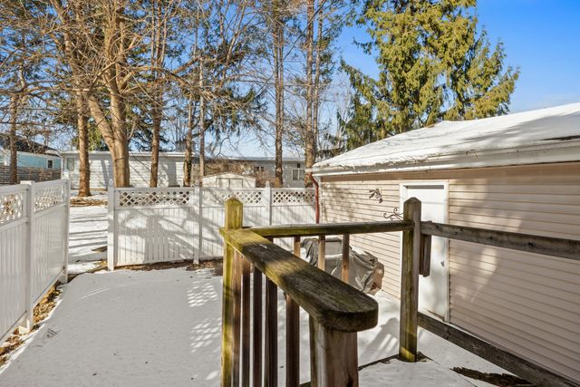 512 Hill Street, La Porte, IN 46350