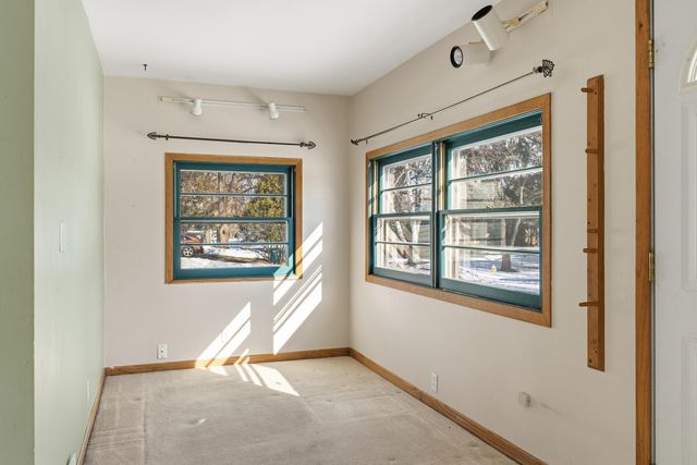 512 Hill Street, La Porte, IN 46350