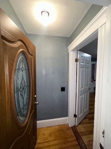 13 Nelson Rd 1, Peabody, MA 01960