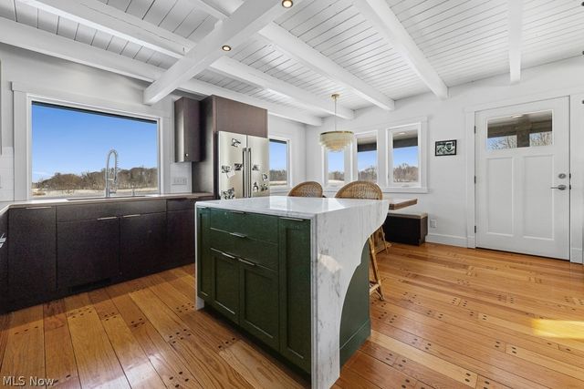 6480 Frederick Avenue NE, Alliance, OH 44601