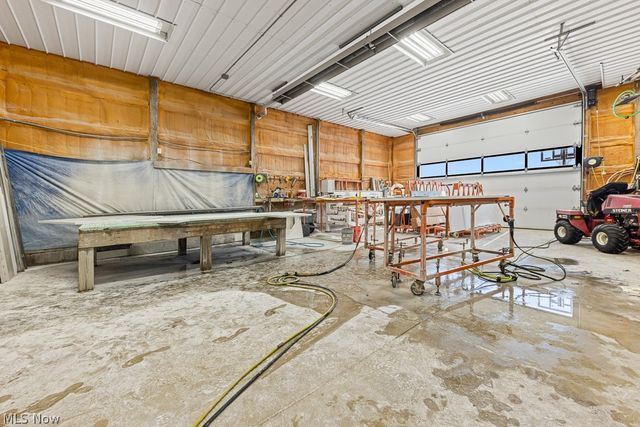 6480 Frederick Avenue NE, Alliance, OH 44601