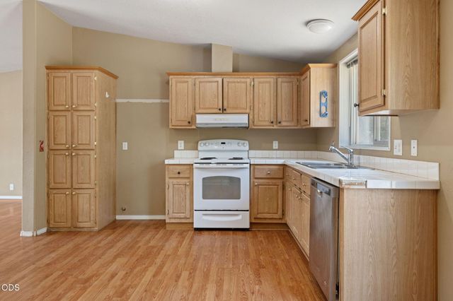 148740 Ahern Drive, La Pine, OR 97739