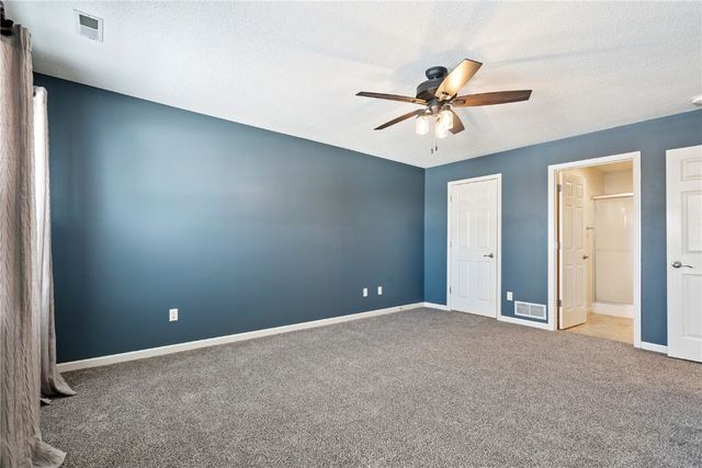 7730 Burr Ridge Drive NE, Cedar Rapids, IA 52402