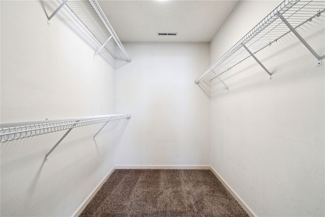 7730 Burr Ridge Drive NE, Cedar Rapids, IA 52402