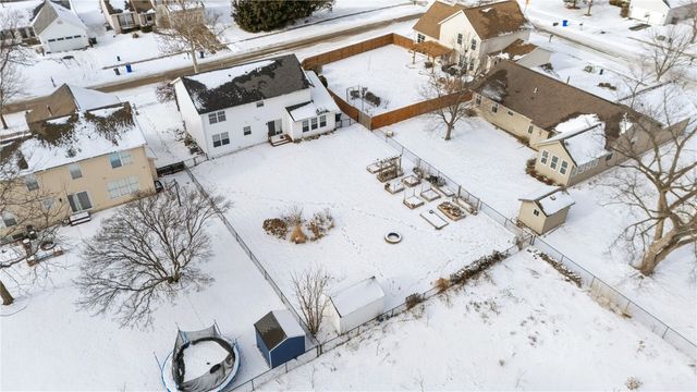 7730 Burr Ridge Drive NE, Cedar Rapids, IA 52402