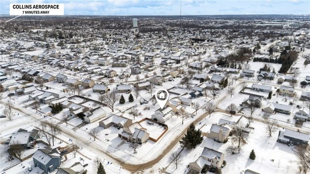 7730 Burr Ridge Drive NE, Cedar Rapids, IA 52402