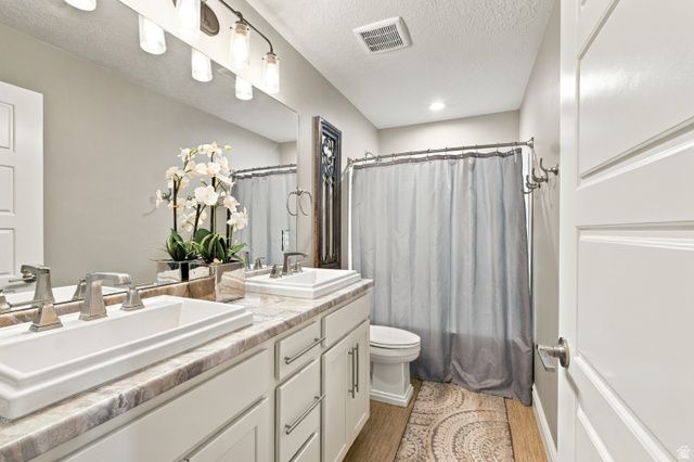 4153 W MADINGLEY CIR, Herriman, UT 84096
