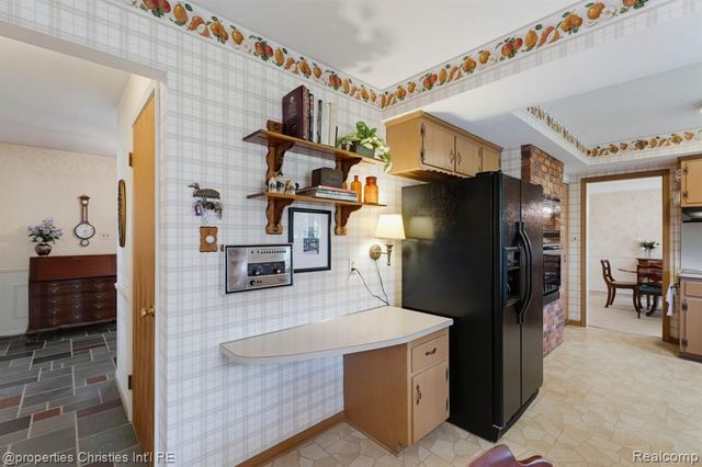 5600 Woodwind Drive, Bloomfield Hills, MI 48301