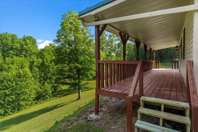 3449 Barkers Branch Road, Stanton, KY 40380