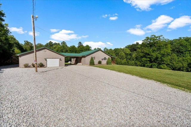 3449 Barkers Branch Road, Stanton, KY 40380