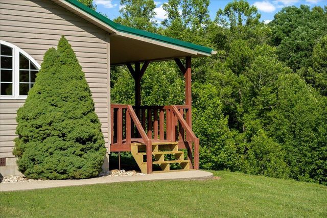 3449 Barkers Branch Road, Stanton, KY 40380
