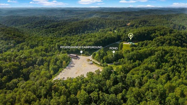 3449 Barkers Branch Road, Stanton, KY 40380