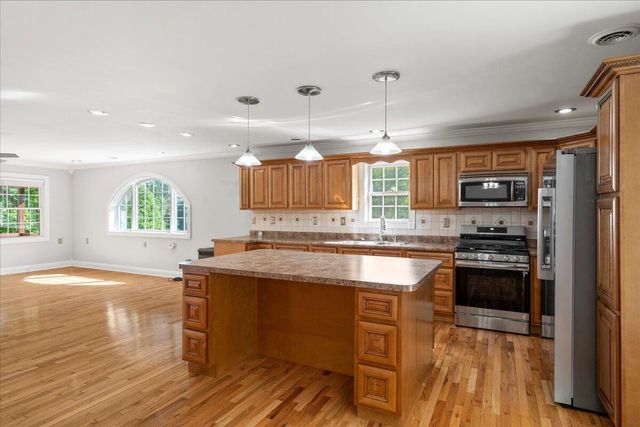 3449 Barkers Branch Road, Stanton, KY 40380
