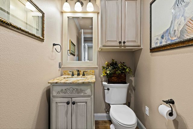 102 NATHAN, Chandler, TX 75758