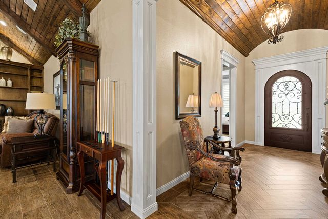 102 NATHAN, Chandler, TX 75758