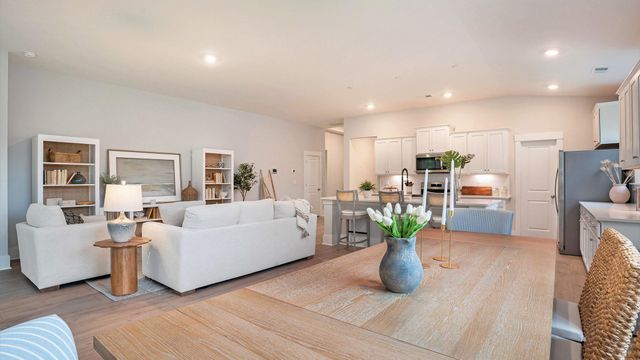 140 Keithland Dr., Conway, SC 29526