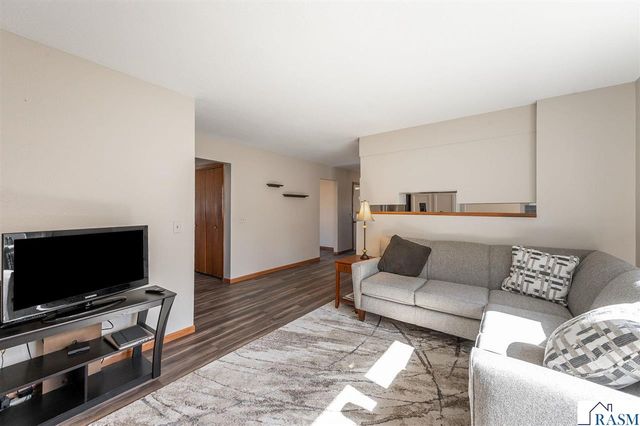 1805 Marie Lane, North Mankato, MN 56003