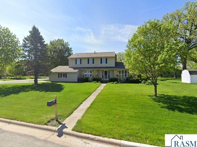 1805 Marie Lane, North Mankato, MN 56003