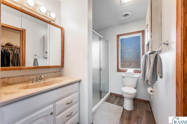 1805 Marie Lane, North Mankato, MN 56003