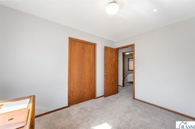 1805 Marie Lane, North Mankato, MN 56003