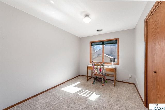 1805 Marie Lane, North Mankato, MN 56003