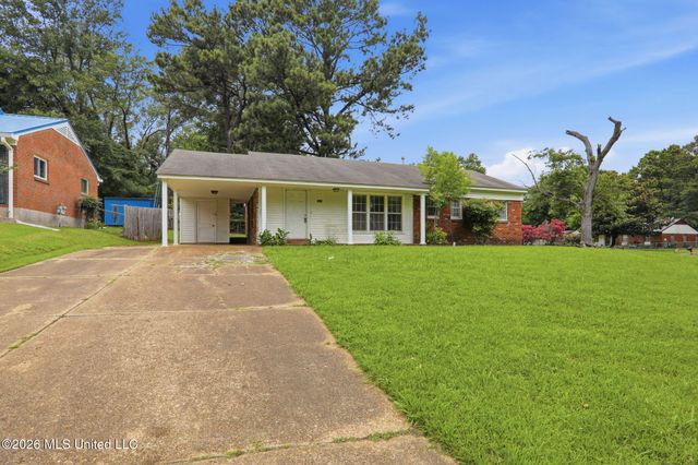 8903 Yorktown Drive, Southaven, MS 38671