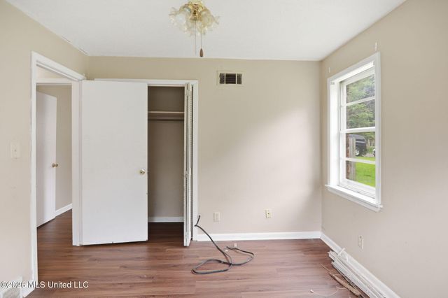 8903 Yorktown Drive, Southaven, MS 38671