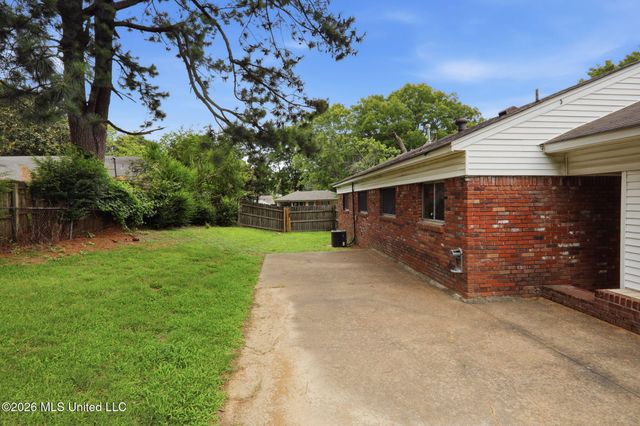 8903 Yorktown Drive, Southaven, MS 38671