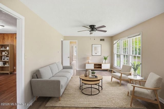 8903 Yorktown Drive, Southaven, MS 38671