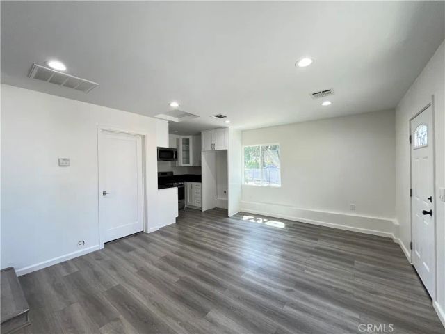 6201 Goodland Avenue, North Hollywood, CA 91606